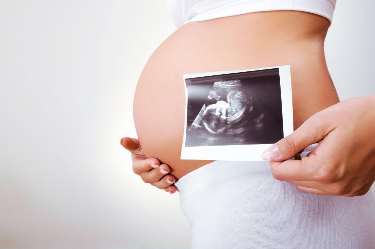 5 Hal Ini Ternyata Bisa Dirasakan Bayi Saat Berada di Rahim