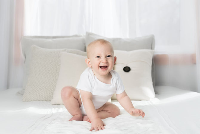 5 Mitos VS Fakta Mengenai Bayi