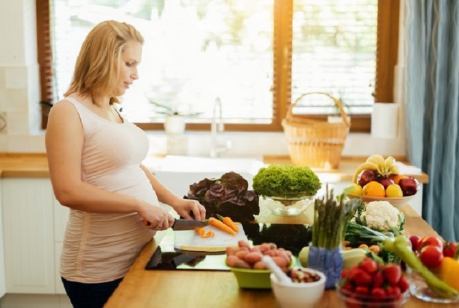 Berikut Ini Tanda Moms Kurang Mengonsumsi Sayuran