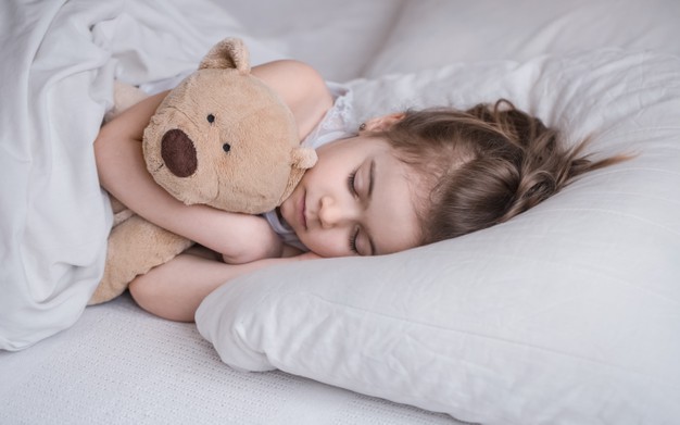Bingung Melatih Tidur Balita Anda? Simak Cara Berikut ini!