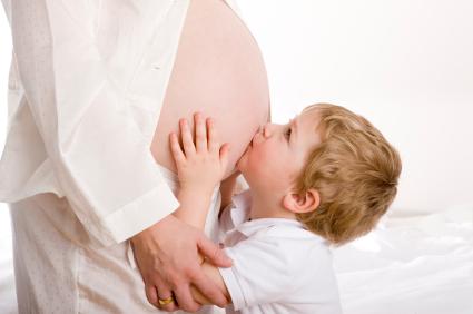 Kebutuhan Vitamin Penting yang Mesti Dipenuhi Ibu Selama Kehamilan