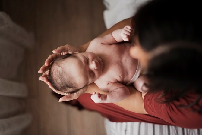 Masalah Kulit yang Umum Terjadi pada Bayi Baru Lahir, Jangan Panik ya Moms!