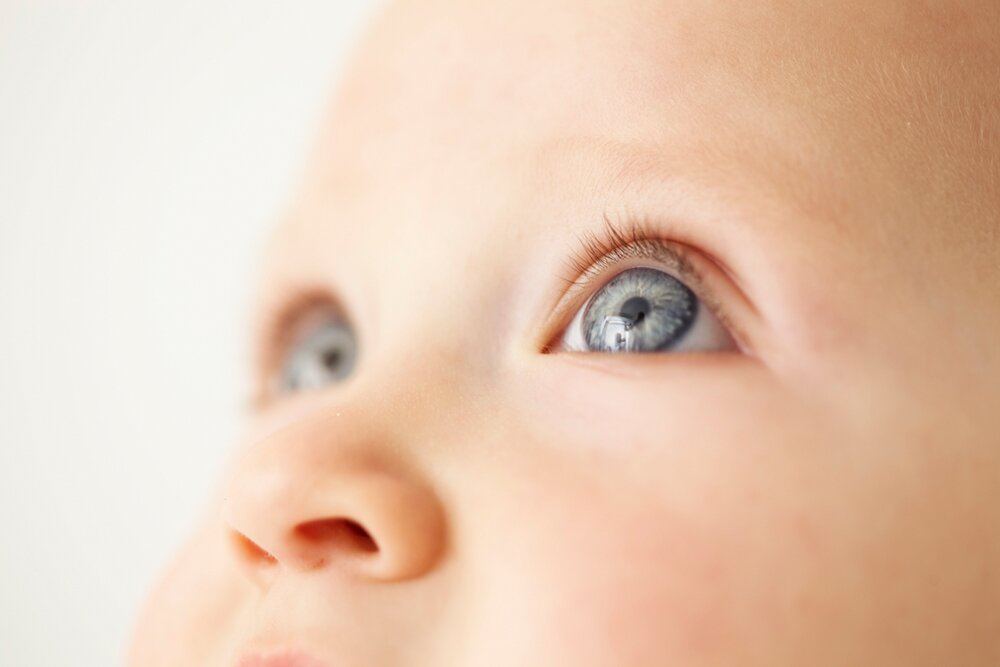3 Masalah pada Mata Bayi yang Moms Wajib Waspadai