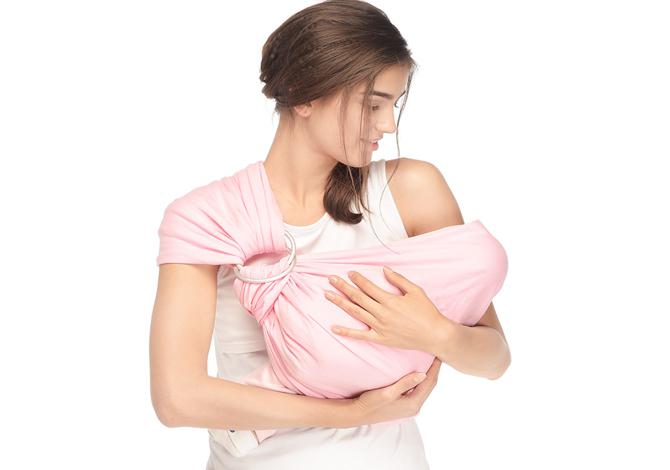 Moms ini 9 Manfaat Menggendong bagi bayi dan Ibunya