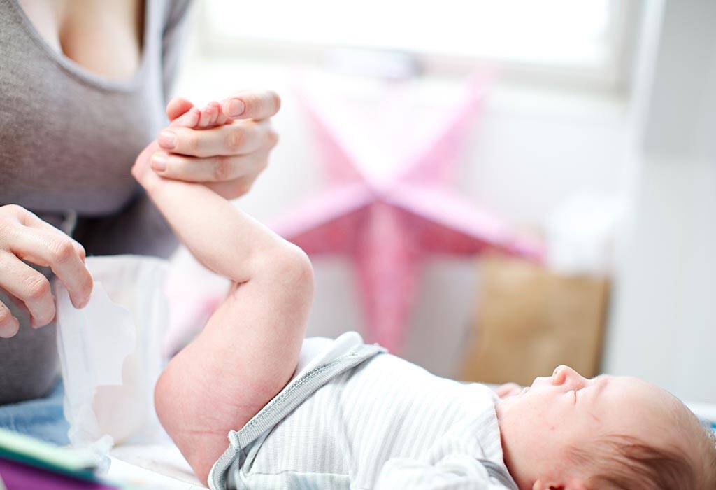 Moms, Ini 6 Penyebab Ruam Popok pada Bayi!