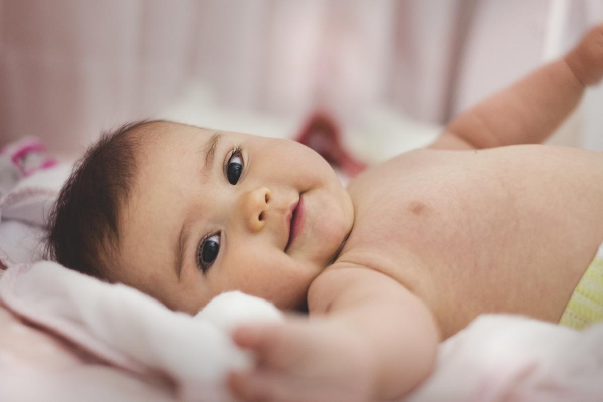 7 Hal Tentang Pijat Bayi yang Wajib Moms Ketahui