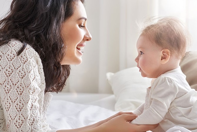 Tips Merawat Bayi Baru Lahir tanpa Panik