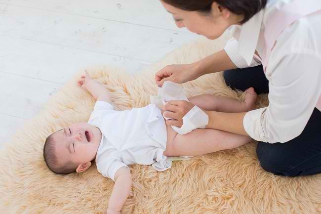 Waspada Diare pada Bayi, Kenali Gejala dan Cara Mengatasinya