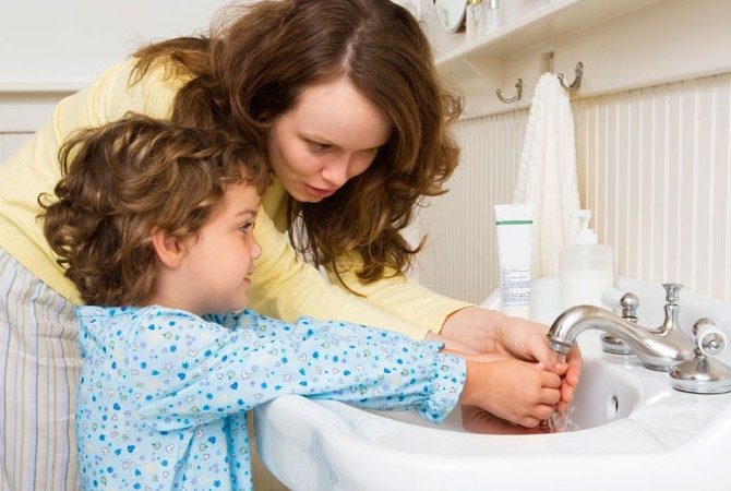 Yuk Ajarkan Anak Rutin Cuci Tangan