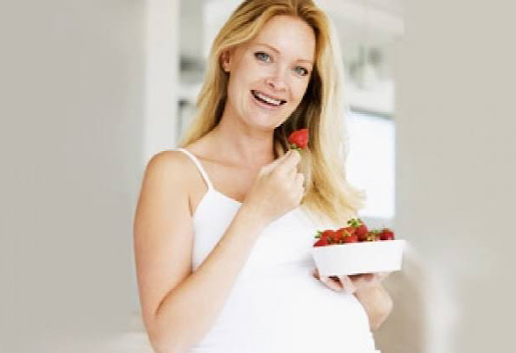 Manfaat buah strawberry untuk ibu hamil