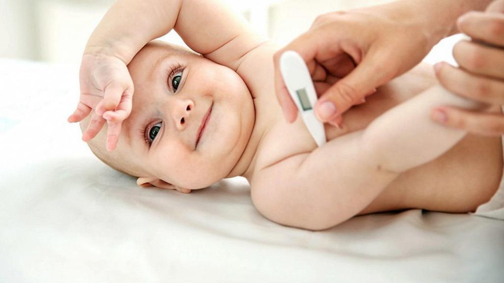Moms, Inilah Suhu Badan Normal Bayi dan Cara Mengukurnya