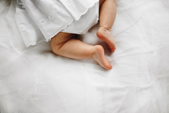 Jadi Perdebatan, Bolehkah Bayi Tidur Tengkurap?