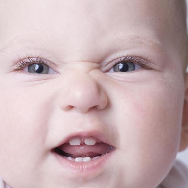 Serba Serbi Pertumbuhan Gigi pada Bayi