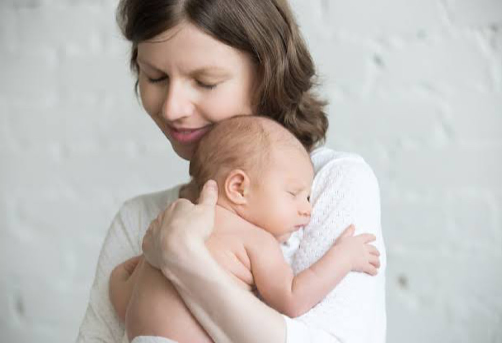 Manfaat Bonding Ibu dan Bayi, Ternyata Berguna untuk Perkembangan Otak Bayi