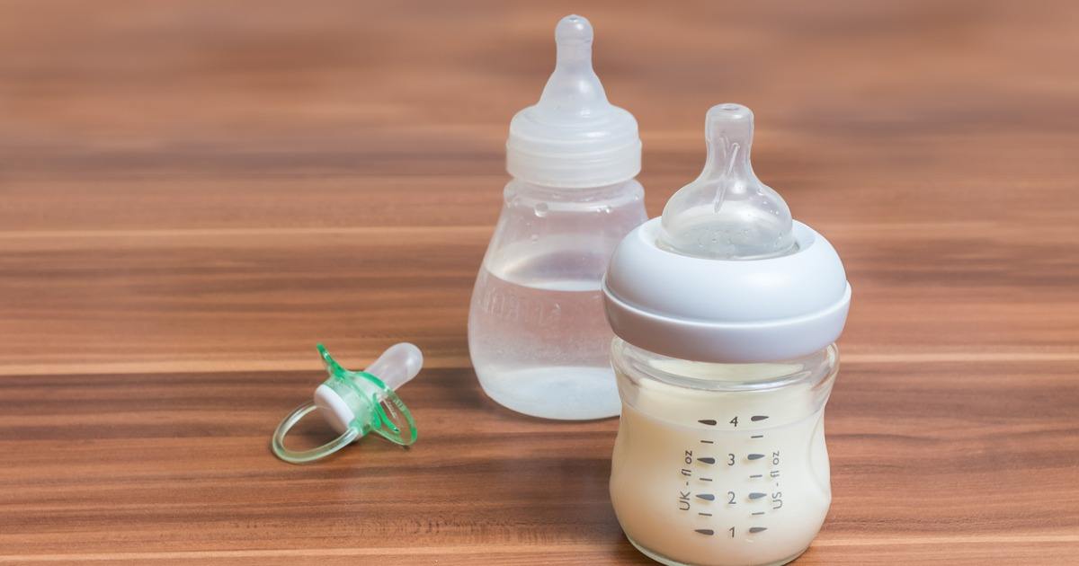 Steril Botol Susu Harus Dilakukan Secara Berkala, Mengapa?