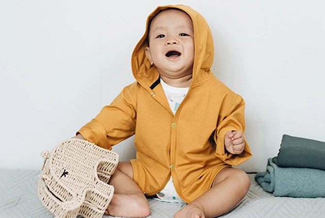 10 Bahan Kaos Terbaik agar Anak dan Bayi Merasa Nyaman