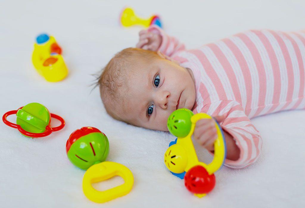  5  Rekomendasi Mainan  Bayi  3 Bulan  untuk  Menstimulasi 
